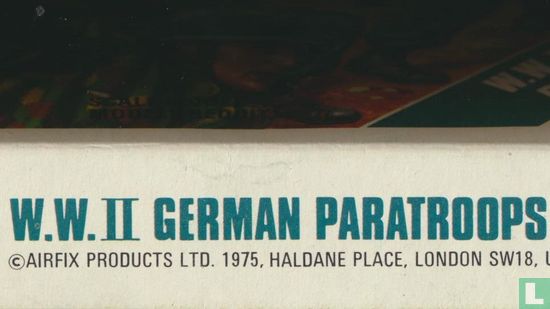 Seconde Guerre mondiale parachutistes allemands - Image 3