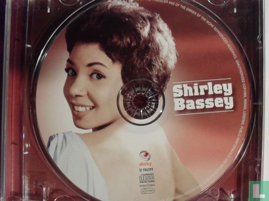 Shirley Bassey - Image 3
