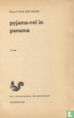 Pyjama-rel in Panama - Bild 3