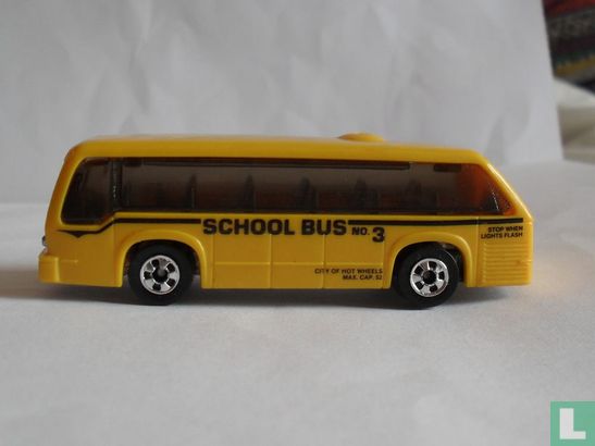 School Bus - Afbeelding 3