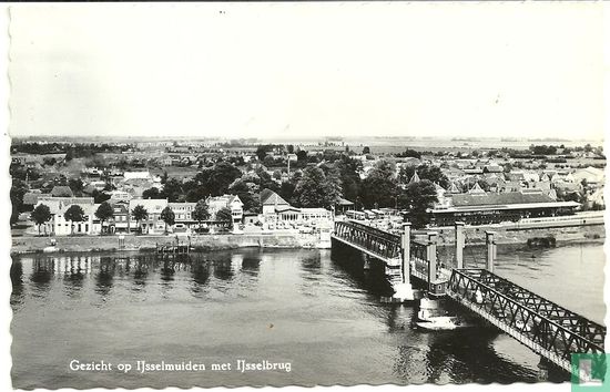 Gezicht op IJsselmuiden met IJsselbrug - Image 1