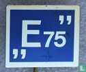 "E 75" [blauw]