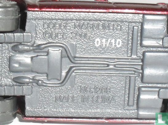 Dodge Magnum R/T - Image 2