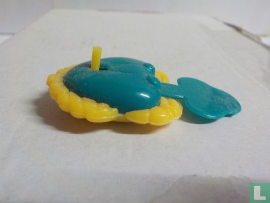 Crab (fuchsia-yellow) - Image 1