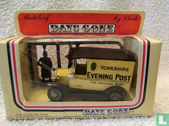 Ford Model-T Van 'Yorkshire Evening Post' - Afbeelding 1