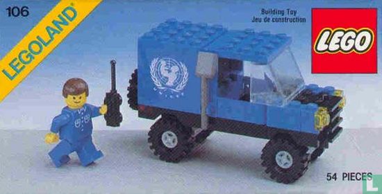 Lego 106 UNICEF Van