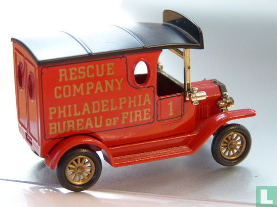 Ford Model-T Van 'Rescue Company PBF' - Image 3