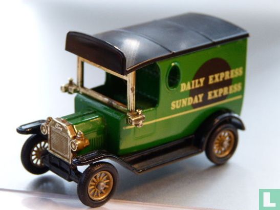 Ford Model-T Van 'Daily Express Sunday Express' - Image 2
