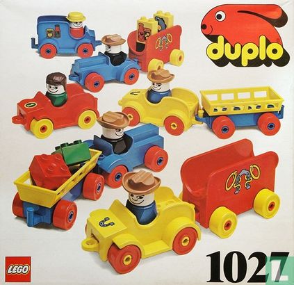 Lego 1027 Vehicles - 32 elements (fits with set 1046)