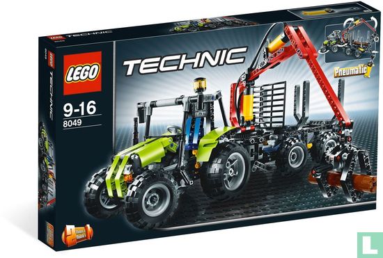Lego 8049 Tractor with Log Loader