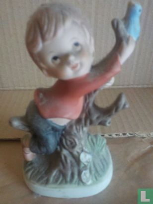 Junge mit Vogel - Bild 1
