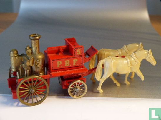 Horse drawn Fire Engine 'P.B.F.' - Afbeelding 2