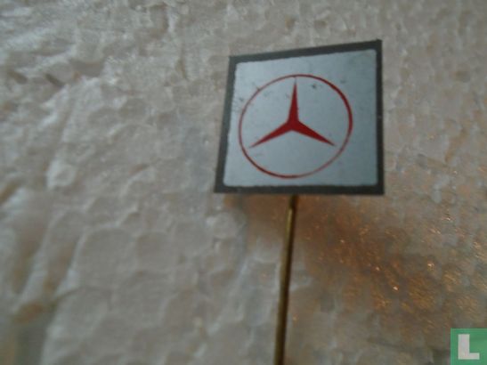 Mercedes logo [zilver-rood]