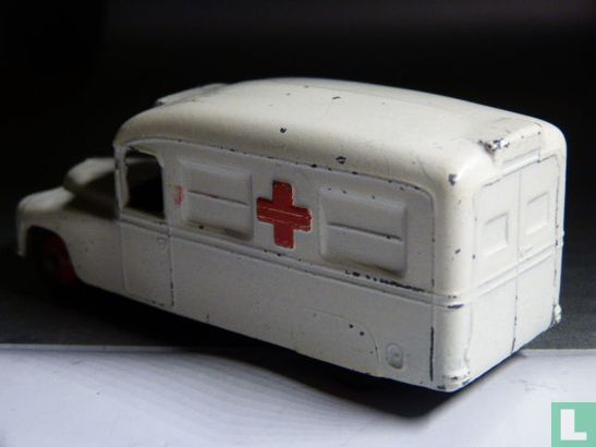 Daimler Ambulance - Afbeelding 2