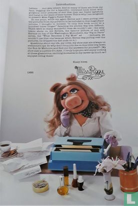 Miss Piggy's Poster Book - Image 3