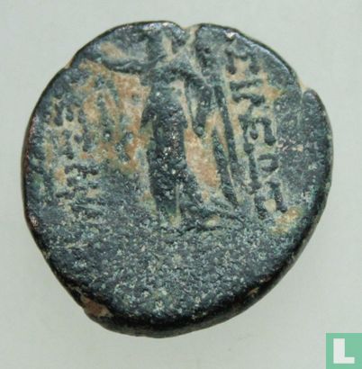 Apameia, Syrien  AE19  (semi-autonom, nach Seleucid Römische Rep.)  40-19 v. Chr - Bild 1