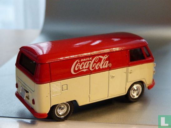 VW Combi 'Coca-Cola' - Image 2