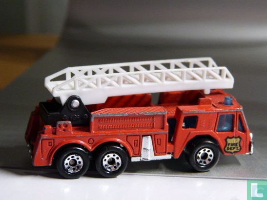 Oshkosh Fire engine - Bild 1