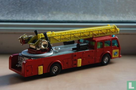 Dennis Fire Engine - Afbeelding 2