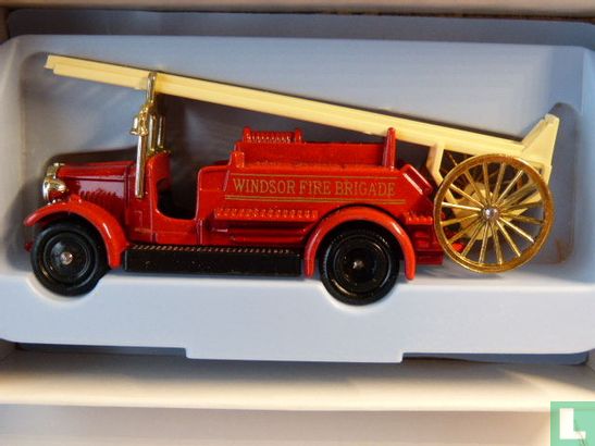 Dennis Fire Engine 'Royal Celebration Collection' - Afbeelding 2
