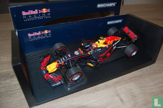 Red Bull Racing TAG Heuer RB13 - Bild 1