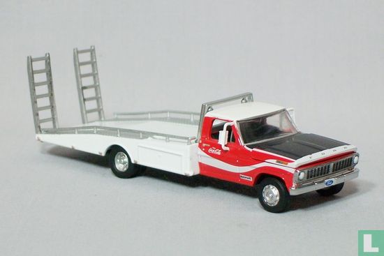 Ford Trans Am Mustang with F-350 Ramp Truck - Afbeelding 3