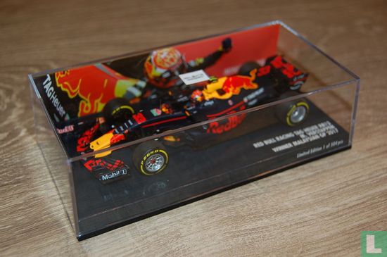 Red Bull Racing TAG Heuer RB13 - Afbeelding 2