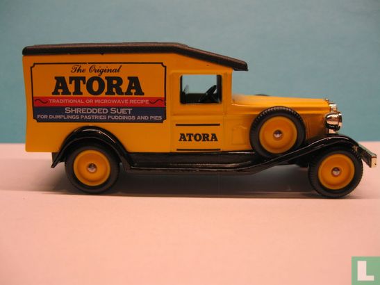 Packard Van 'Atora'