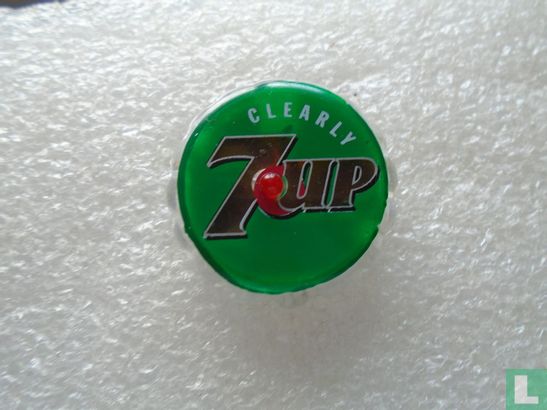 7 Up   clearly - Afbeelding 1