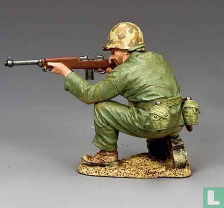 Marine Kneeling firing Carbine - Image 3