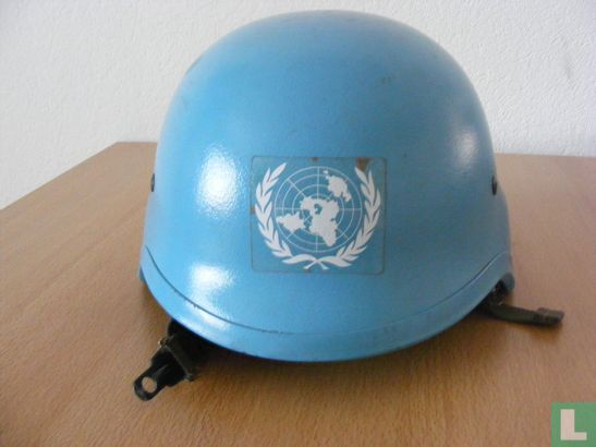 Helm VN - Afbeelding 1