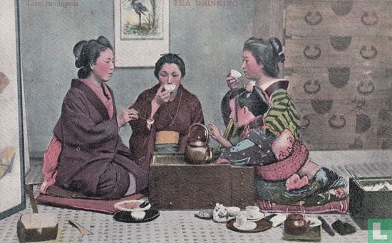 Life in Japan Tea drinking