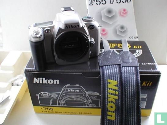 Nikon F55 body - Image 1