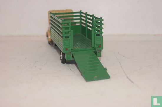 Dodge Livestock Transporter 'Kew Fargo'  - Bild 2