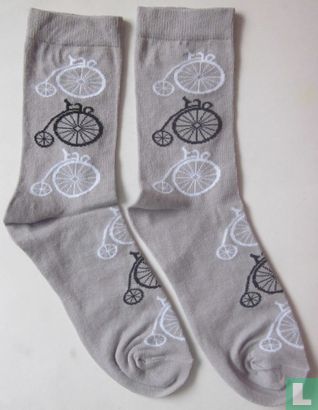3 x hoge bi - Image 1