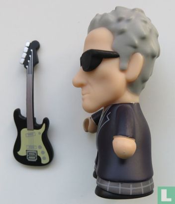 12th Doctor (with guitar) Titans Vinyl Figure - Afbeelding 2
