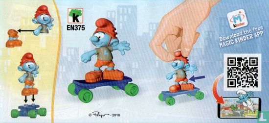 Smurf on skateboard - Image 3