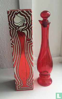 Ruby bud vase  - Image 1