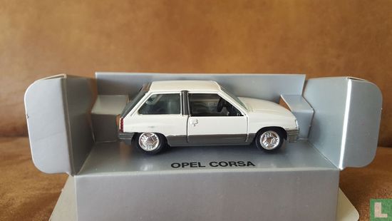 Opel Corsa GL - Bild 2