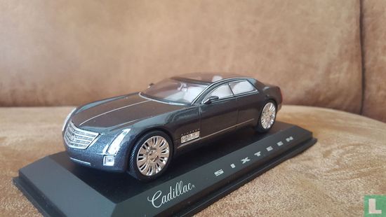 Cadillac Sixteen Midnight - Afbeelding 1