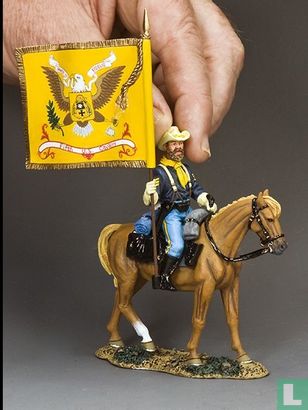 5th Cavalry Regimental Flagbearer - Image 2