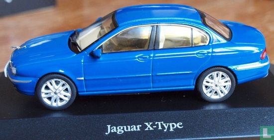 Jaguar X-Type - Afbeelding 1