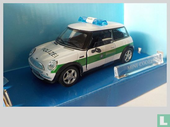 Mini Cooper 'Polizei' Junior Rescue - Afbeelding 2