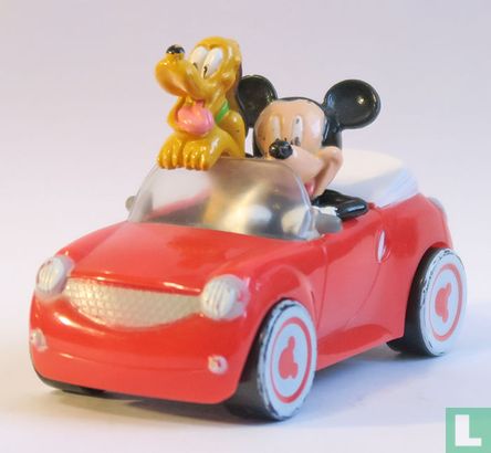 Mickey and Pluto in car - Image 1