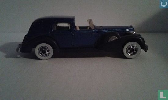 '35 Classic Caddy