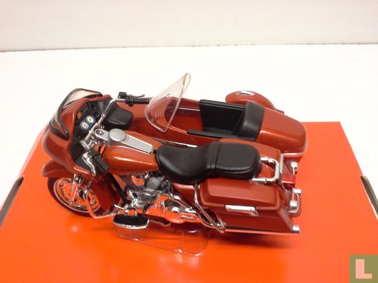 Harley-Davidson Road Glide + Sidecar - Afbeelding 2