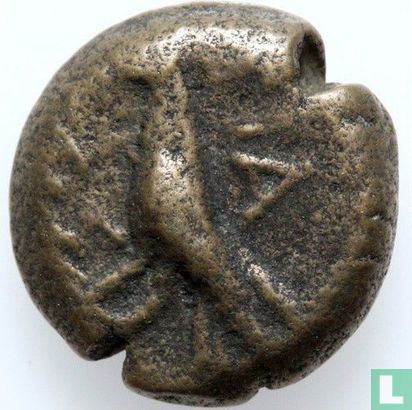 Akragas, Sicile  AE15  (dieu de l'aigle et du fleuve)  400-270 AEC - Image 1
