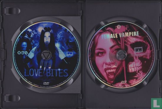 Female Vampire + Love Bites - Afbeelding 3