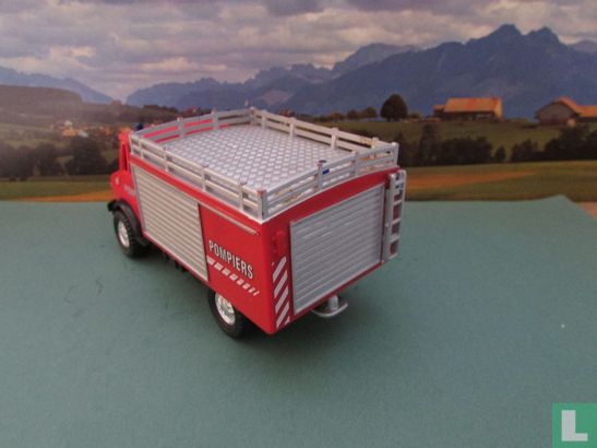 Mercedes Unimog 'Pompiers' - Afbeelding 3