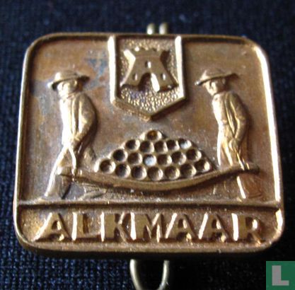 Alkmaar (kaasdragers en stadswapen)